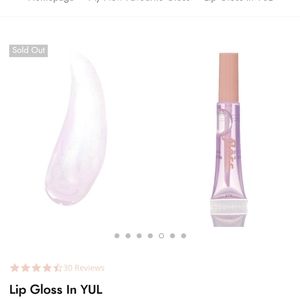 Floss new favorite lipgloss in YUL